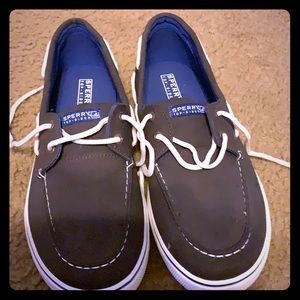 Sperry (top-sider)